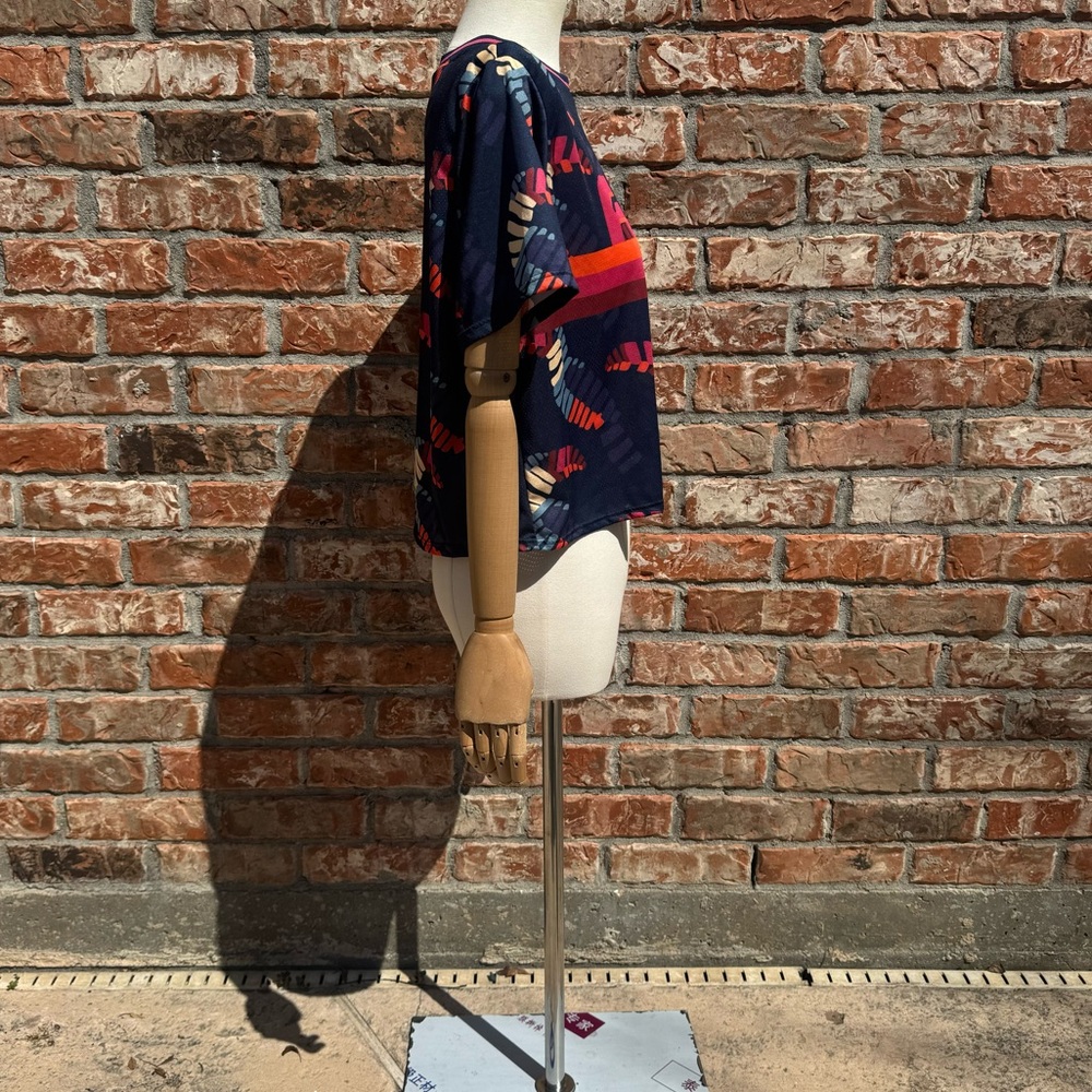 SOLD ELSEWHERE FARM Rio Anthropologie colorful athletic crop top / S - Picture 8 of 12